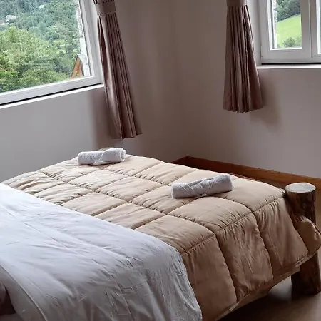 Guesthouse Dritan Tethorja Theth Rum bild